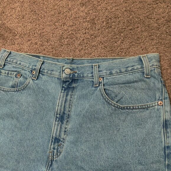 Vintage Levi's 505 Jean Shorts Mens 38 Blue Relaxed Fit Black Bat Wing Y2K Jorts - Picture 3 of 8